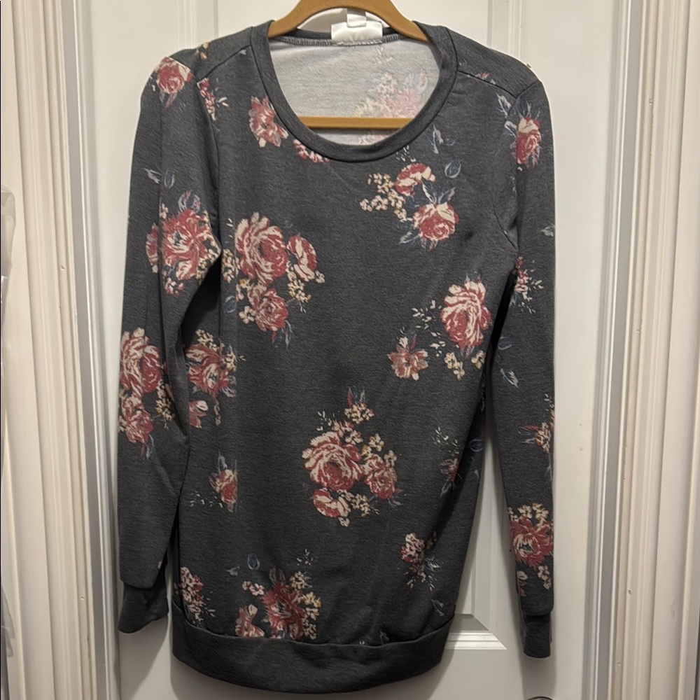 Motherhood Maternity Floral Gray Top